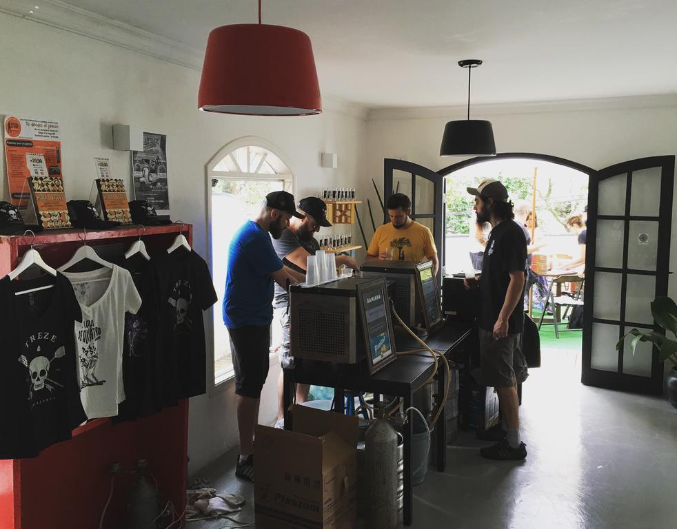 Namoa Hostel Vila Madalena サンパウロ エクステリア 写真